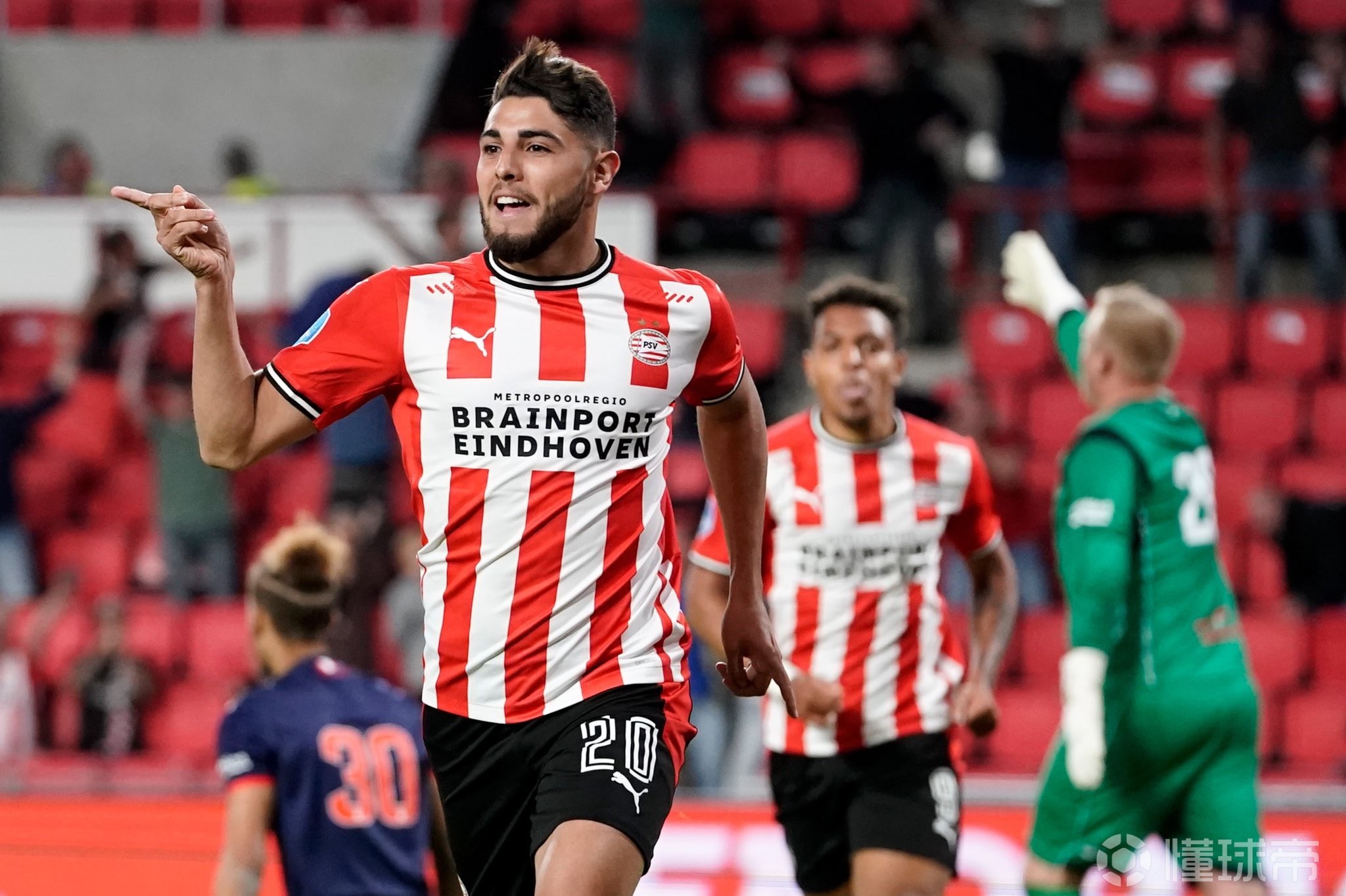 雷恩关键战绝杀压哨；志在荷甲名次提升；悬念犹存；赛程密集仍需轮换的简单介绍