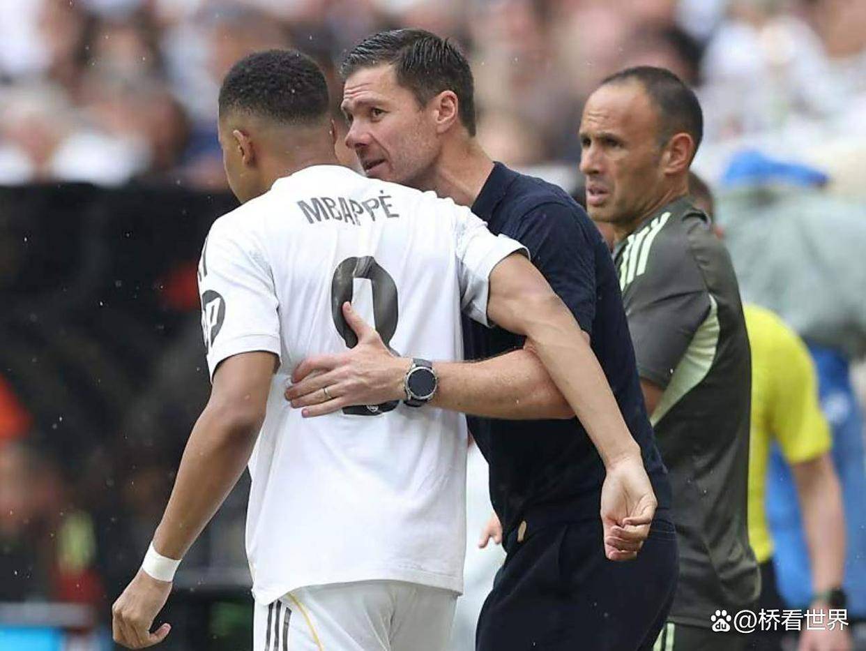 法甲倒计时，皇家社会冲刺阶段门线救险，细节引发关注，更衣室稳定，赛程密集仍需轮换的简单介绍