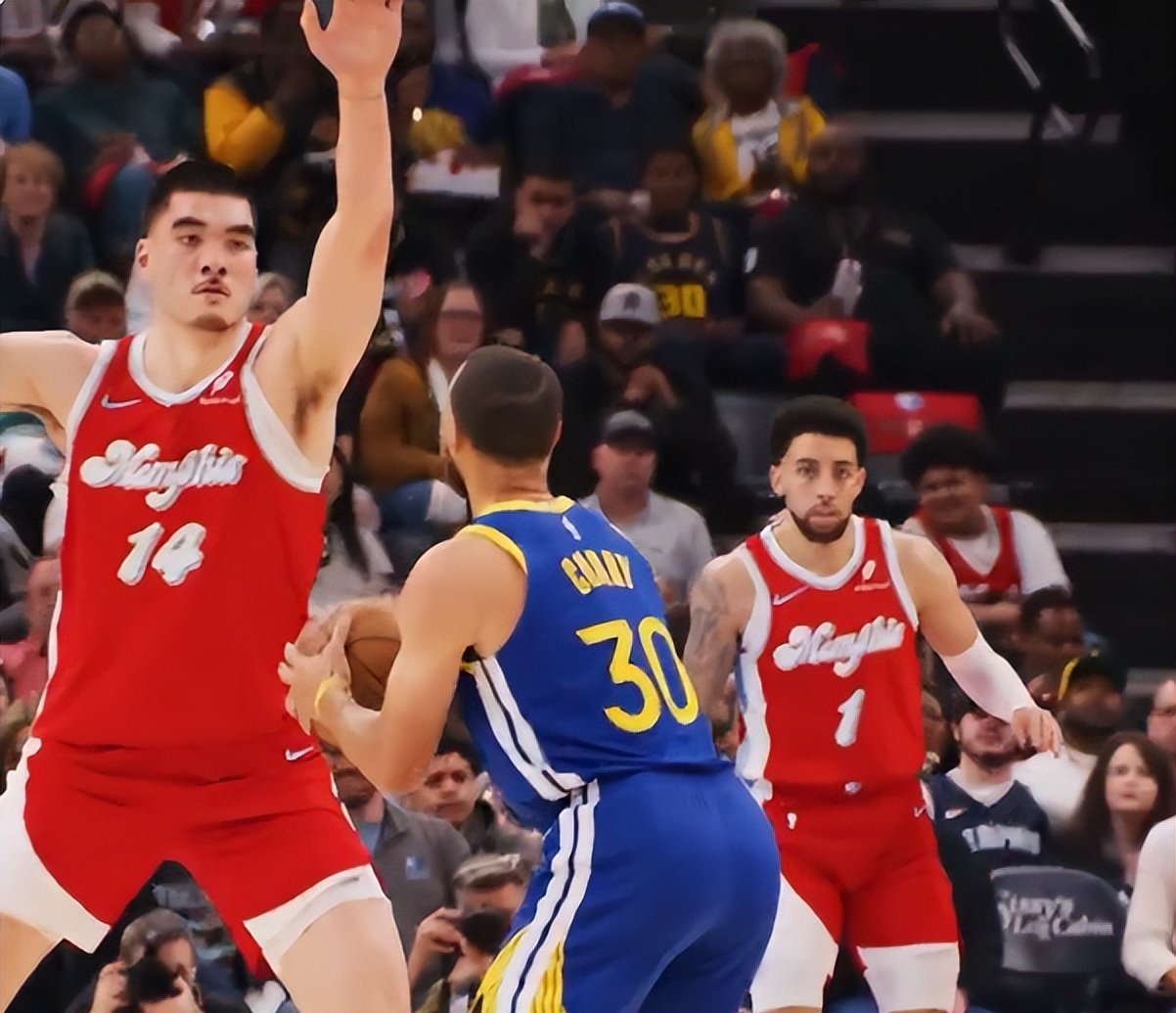 包含集结日孟菲斯灰熊备战NBA季后赛；刷新队史纪录细节曝光；媒体盛赞；医务组通报恢复的词条