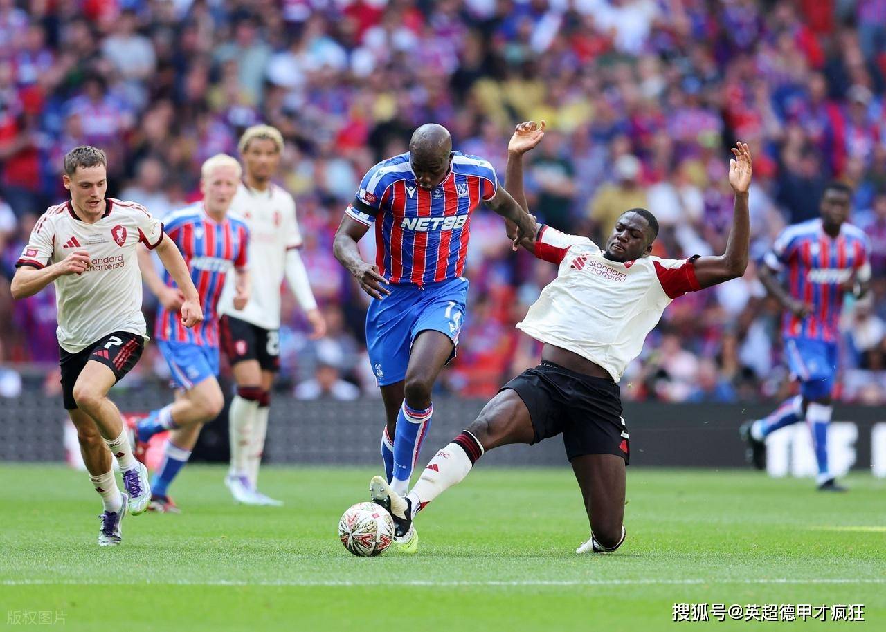 关于里程碑夜拜仁慕尼黑临场应变；社区盾加时末段刷纪录；球迷炸锅；球队文化再被提及的信息