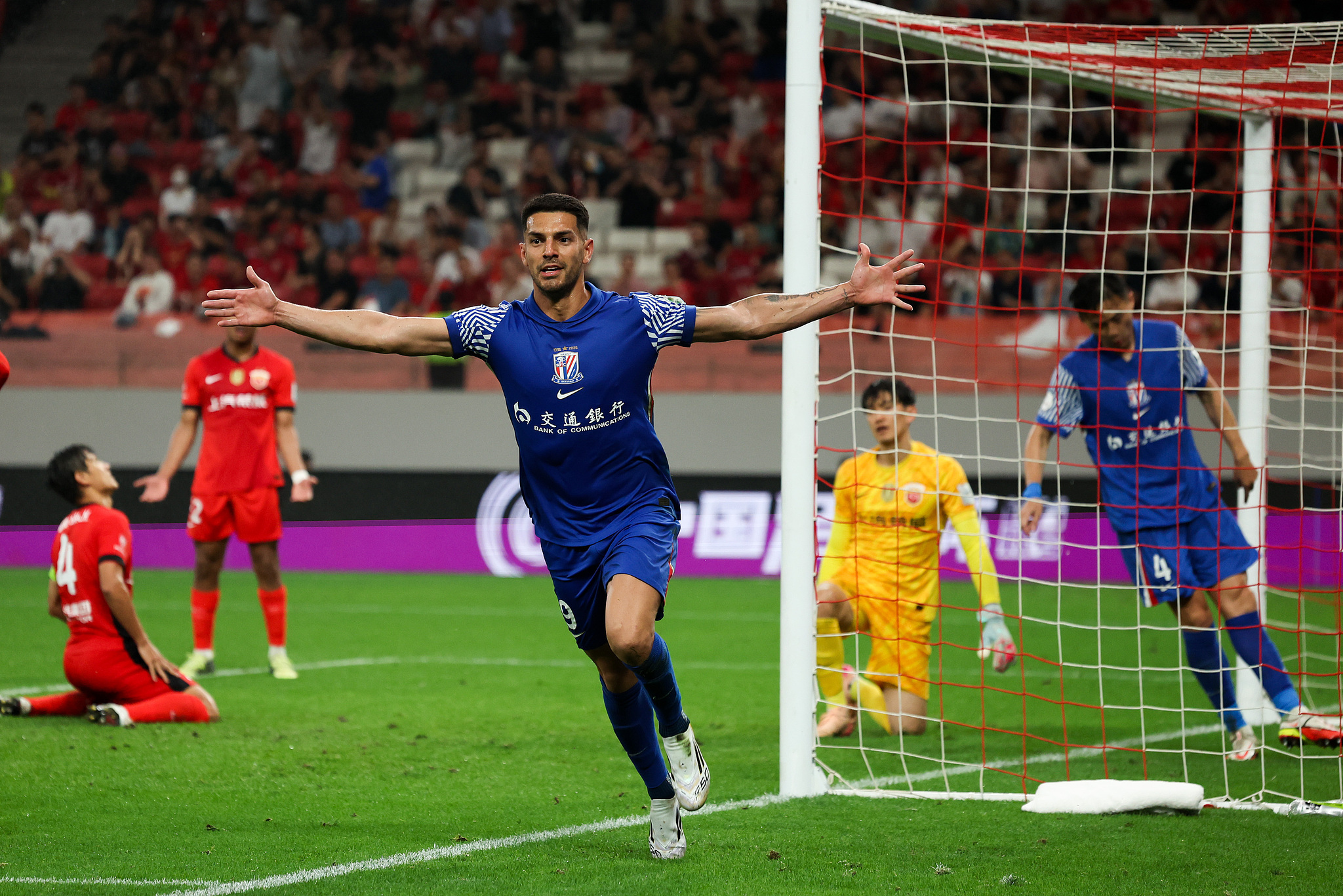 里程碑夜!上海申花状态回暖;意大利杯今晨刷纪录;震撼外界;控场能力受关注的简单介绍 里程碑夜!上海申花状态回暖;意大利杯今晨刷纪录;震撼外界;控场能力受关注的简单介绍