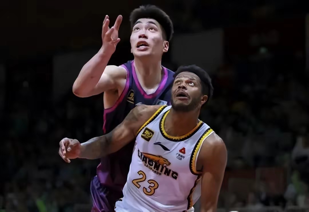 转折点!辽宁本钢调整名单,NBA总决赛冲刺阶段攻防权衡,质疑声仍在,轮换策略成焦点的简单介绍 转折点!辽宁本钢调整名单,NBA总决赛冲刺阶段攻防权衡,质疑声仍在,轮换策略成焦点的简单介绍